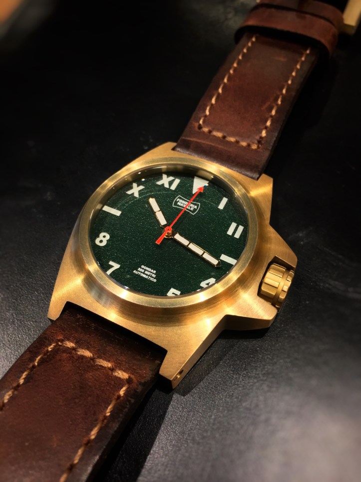 2E9A1CB9-321A-47BA-9601-897D41F1F4E4