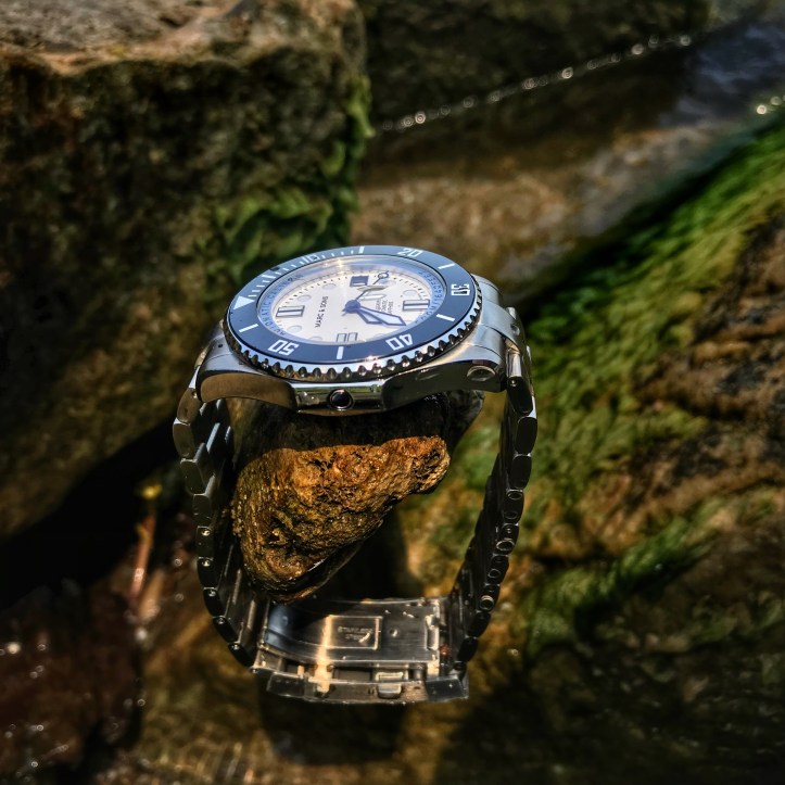 7B9EE928-28FA-48F3-AD6F-0A1EDBD02BD7