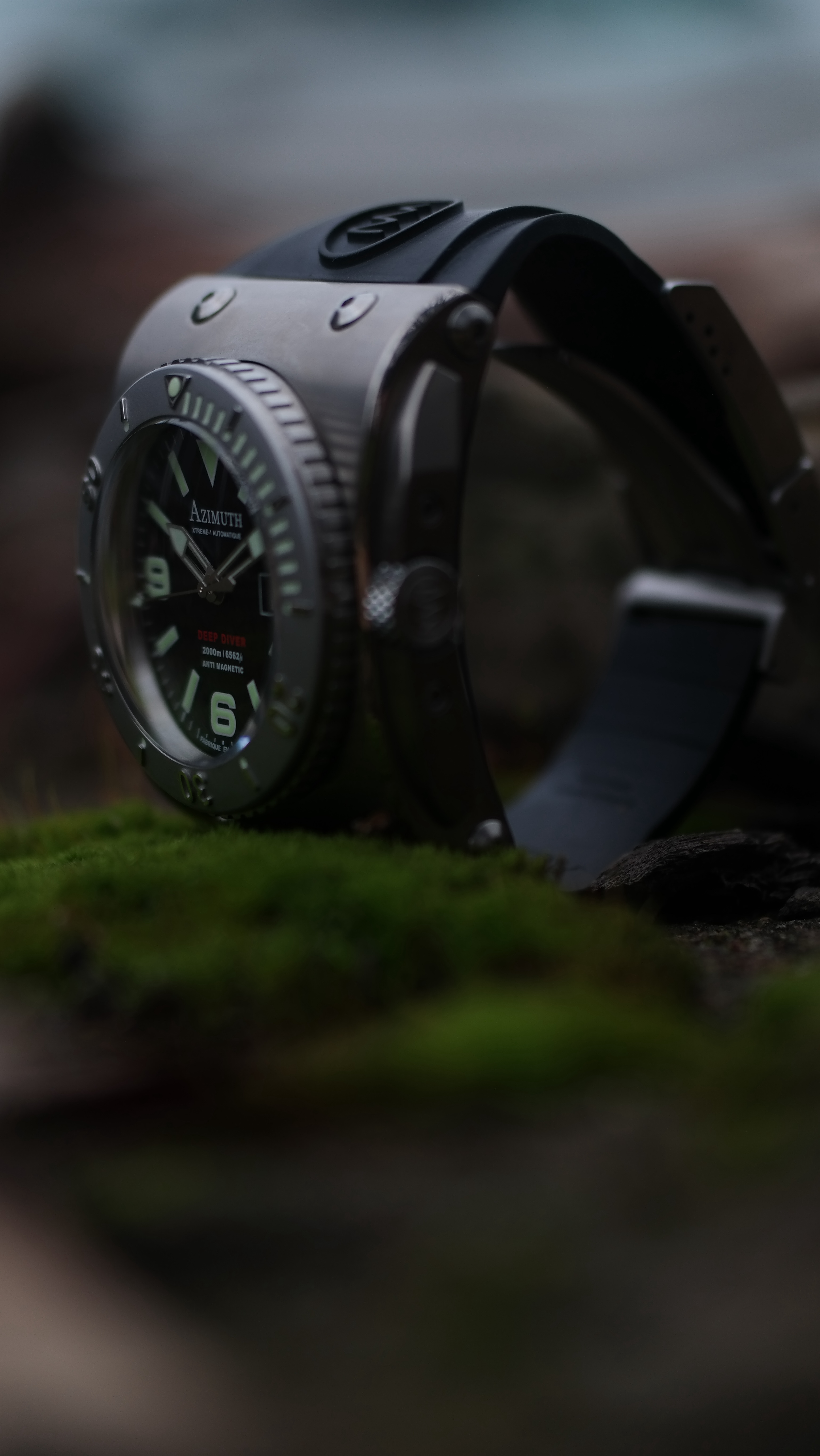 Watch Review: Azimuth Deep Diver Xtreme1 – Time to Blog Watches